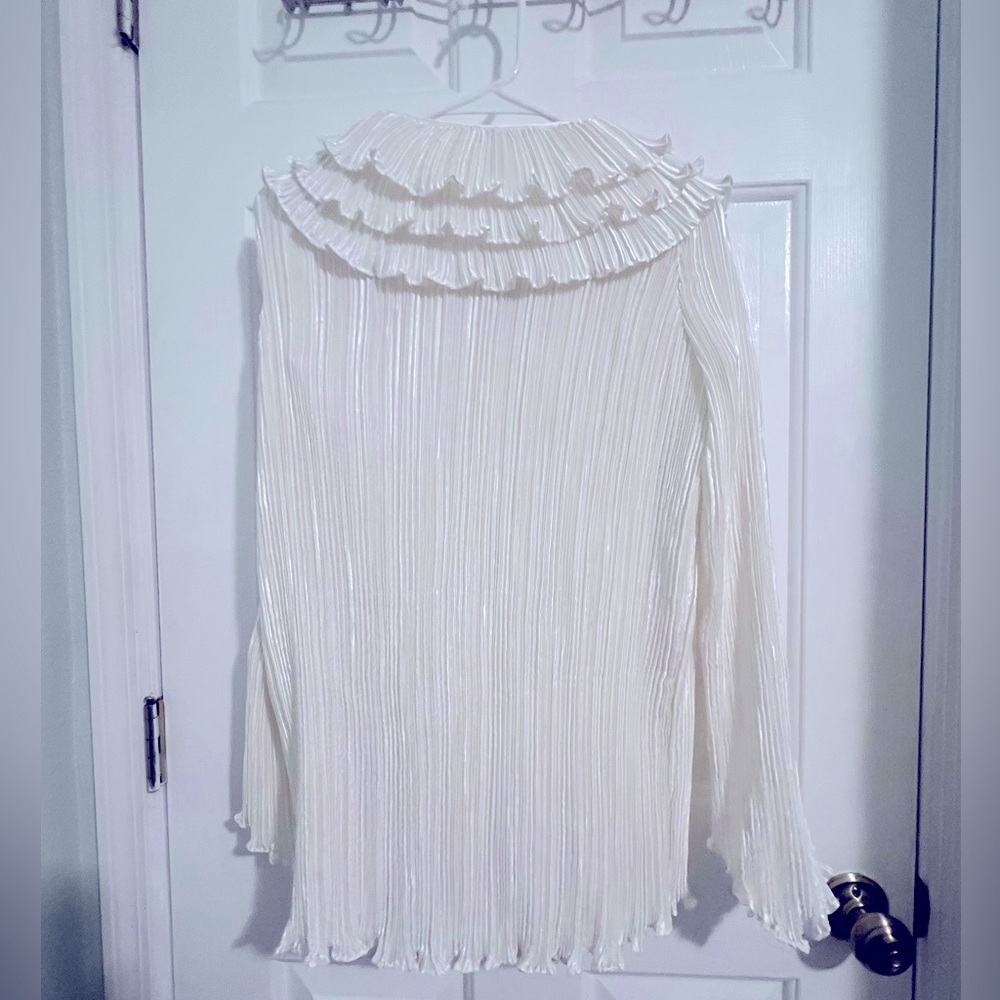 Vintage 80s formal white pleated ruffled long sleeve holiday blouse. - Picture 2 of 7